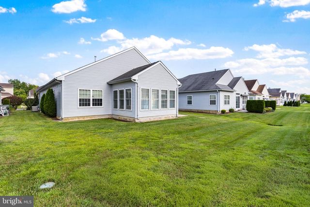 103 AVIGNON RD, Monroe Township, NJ 08831