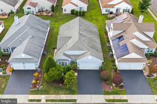 103 AVIGNON RD, Monroe Township, NJ 08831