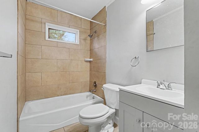 4164 Welling Avenue, Charlotte, NC 28208