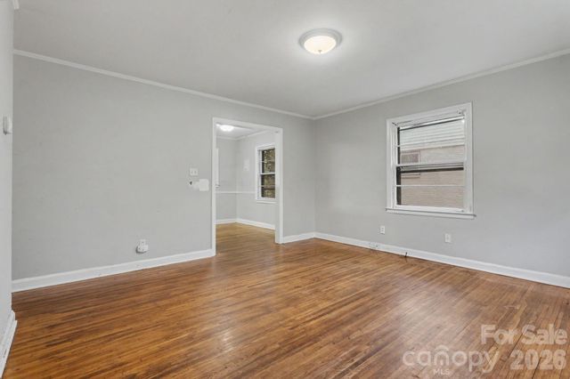 4164 Welling Avenue, Charlotte, NC 28208