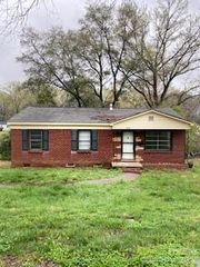 4164 Welling Avenue, Charlotte, NC 28208