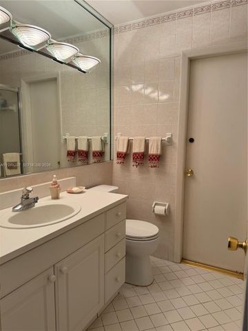 3440 NE 170th St, North Miami Beach, FL 33160