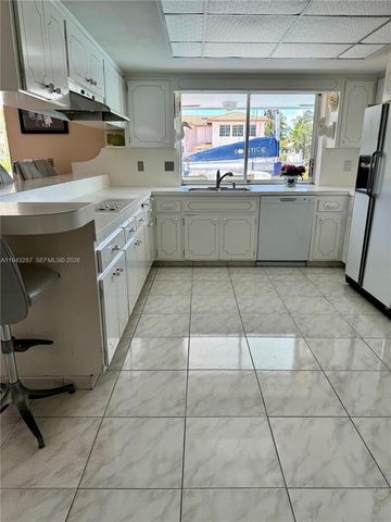 3440 NE 170th St, North Miami Beach, FL 33160
