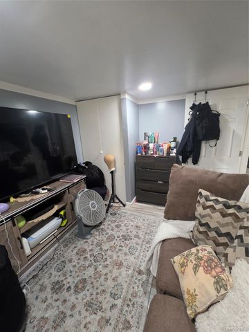 467 Atkins Avenue, Brooklyn, NY 11208