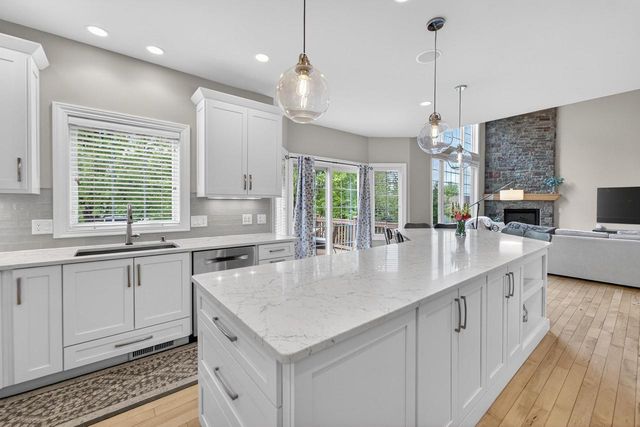 1729 Alysen Lane, Waunakee, WI 53597