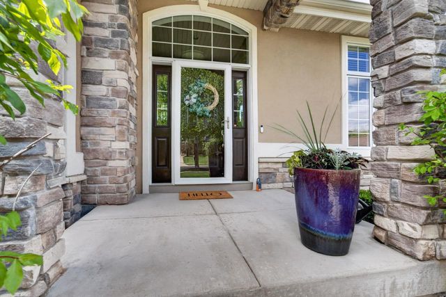 1729 Alysen Lane, Waunakee, WI 53597