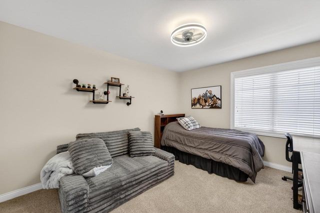 1729 Alysen Lane, Waunakee, WI 53597