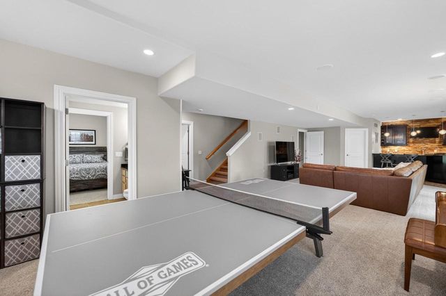 1729 Alysen Lane, Waunakee, WI 53597