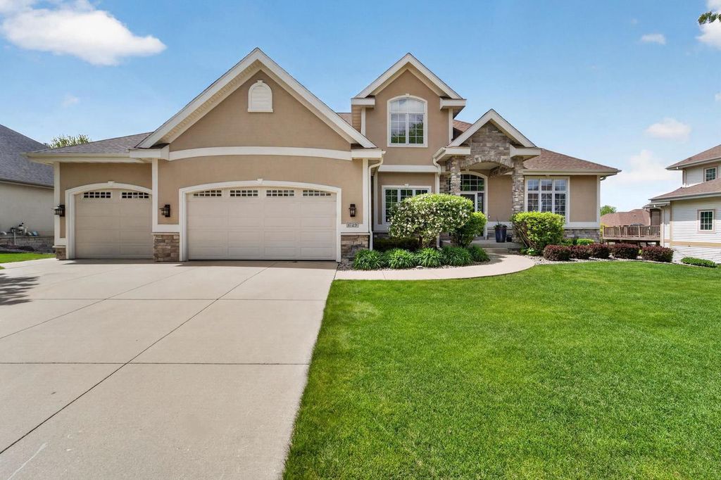 1729 Alysen Lane, Waunakee, WI 53597