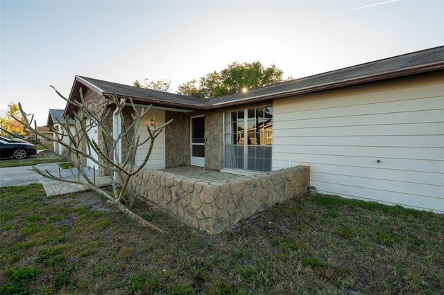 9821 EL CAMINO REAL AVENUE, Port Richey, FL 34668