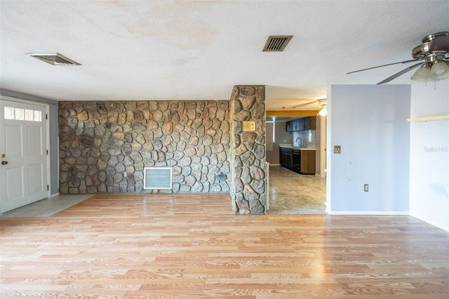 9821 EL CAMINO REAL AVENUE, Port Richey, FL 34668