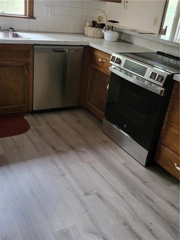 11618 Manchester Avenue, Kansas City, MO 64134