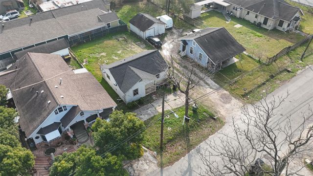 3414 Cochran Street, Houston, TX 77009