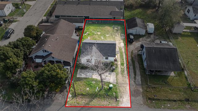 3414 Cochran Street, Houston, TX 77009