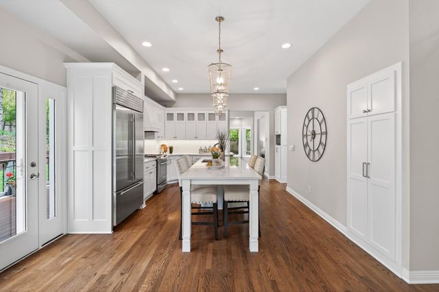 18339 Ridgewood Road, Minnetonka, MN 55345