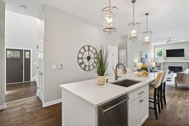 18339 Ridgewood Road, Minnetonka, MN 55345