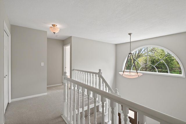18339 Ridgewood Road, Minnetonka, MN 55345