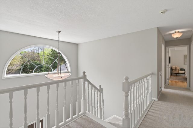 18339 Ridgewood Road, Minnetonka, MN 55345