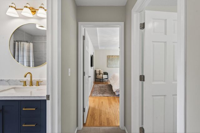 18339 Ridgewood Road, Minnetonka, MN 55345