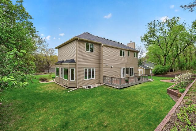 18339 Ridgewood Road, Minnetonka, MN 55345