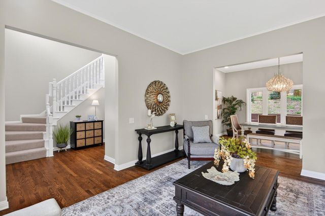 18339 Ridgewood Road, Minnetonka, MN 55345