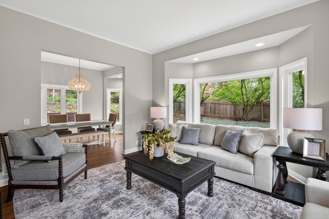 18339 Ridgewood Road, Minnetonka, MN 55345