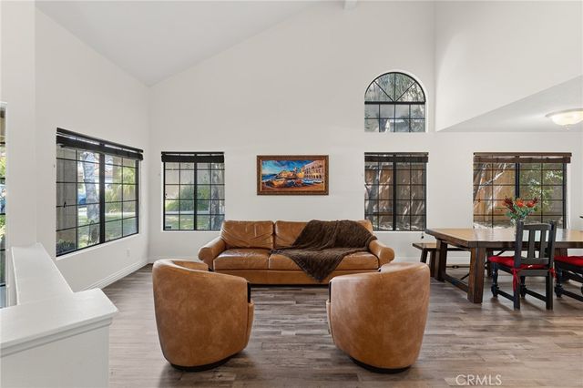 3806 Lost Springs, Calabasas, CA 91301