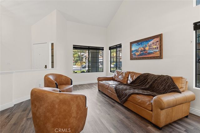 3806 Lost Springs, Calabasas, CA 91301