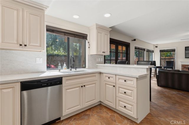 3806 Lost Springs, Calabasas, CA 91301