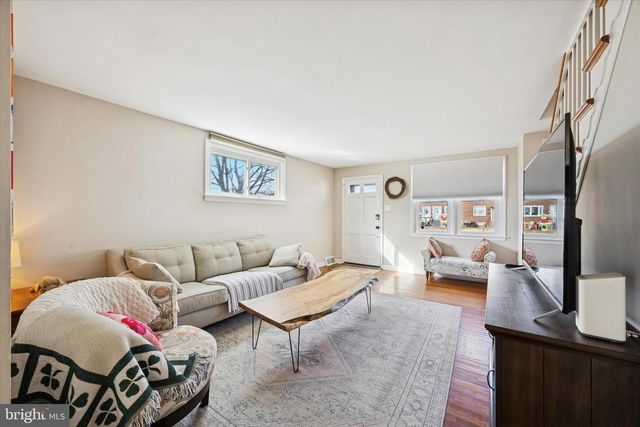 321 S STRATFORD RD, Glenolden, PA 19036