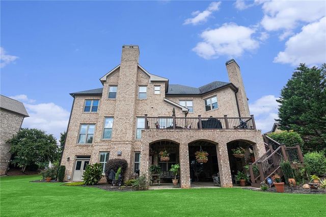 2088 Skybrooke Court, Hoschton, GA 30548