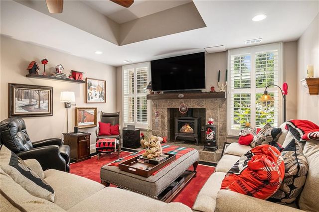 2088 Skybrooke Court, Hoschton, GA 30548