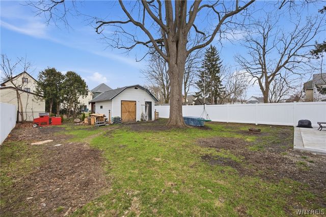 228 Robinson Street, North Tonawanda, NY 14120