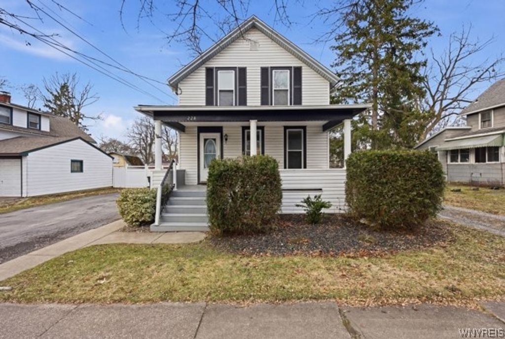 228 Robinson Street, North Tonawanda, NY 14120
