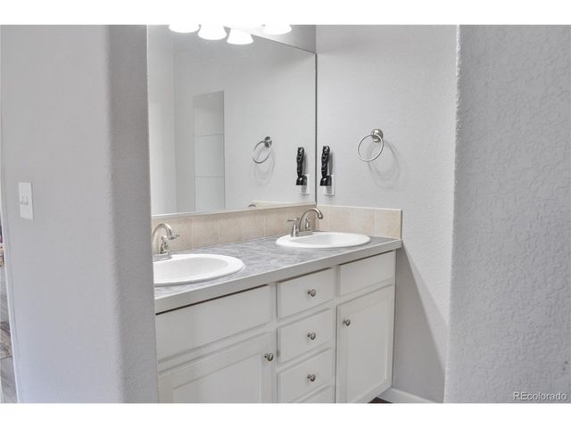 2500 Heather Ln, Evans, CO 80620