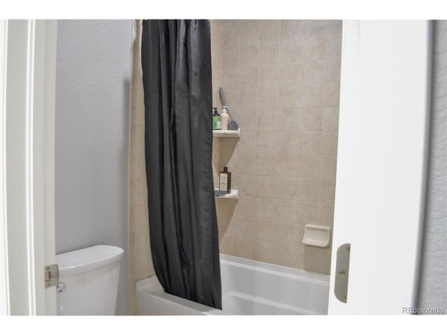 2500 Heather Ln, Evans, CO 80620