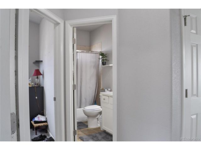 2500 Heather Ln, Evans, CO 80620