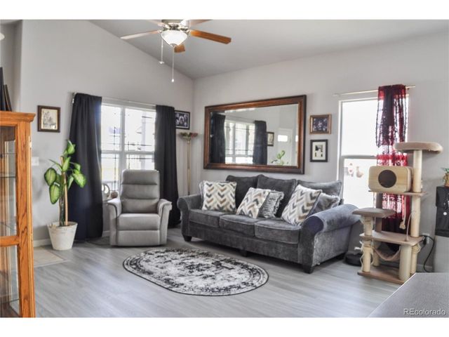 2500 Heather Ln, Evans, CO 80620