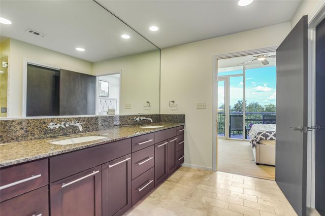 1600 Barton Springs RD 3504, Austin, TX 78704