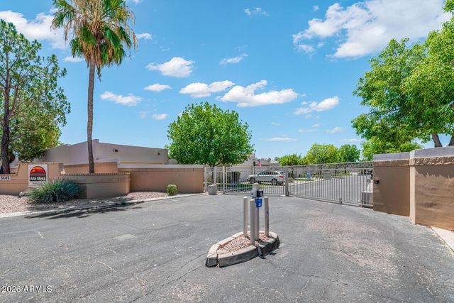 5445 E MCKELLIPS Road 45, Mesa, AZ 85215
