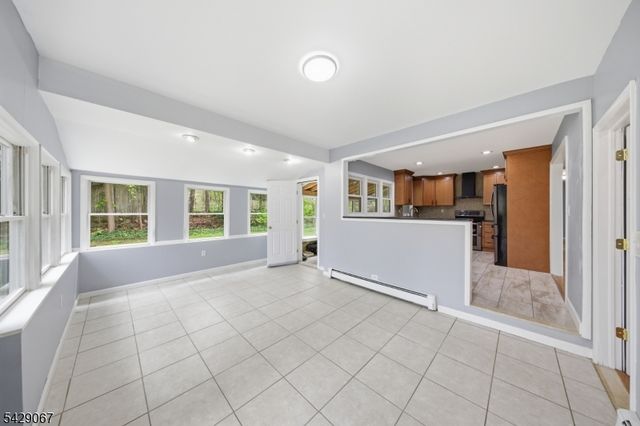 18 Belton St, Byram Twp., NJ 07874