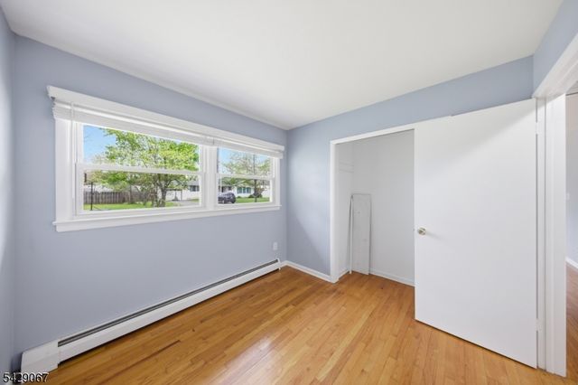 18 Belton St, Byram Twp., NJ 07874