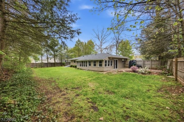 18 Belton St, Byram Twp., NJ 07874