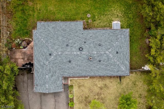 18 Belton St, Byram Twp., NJ 07874