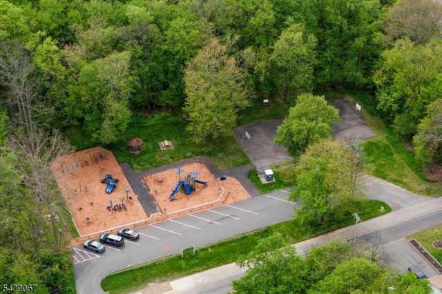 18 Belton St, Byram Twp., NJ 07874