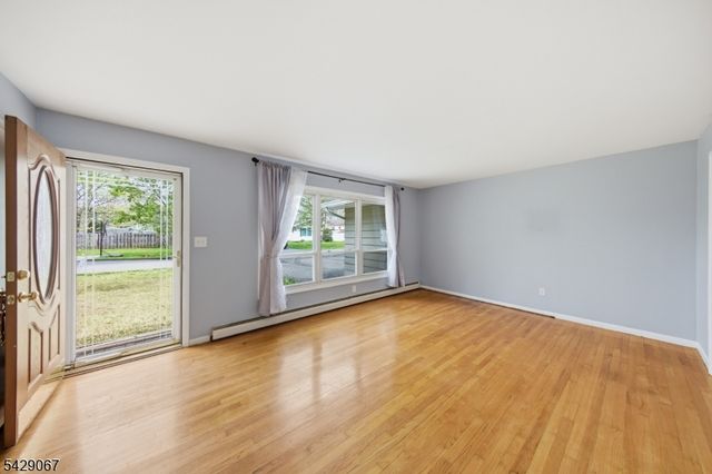 18 Belton St, Byram Twp., NJ 07874