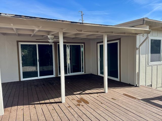 1290 Fairview Dr, Angels Camp, CA 95222