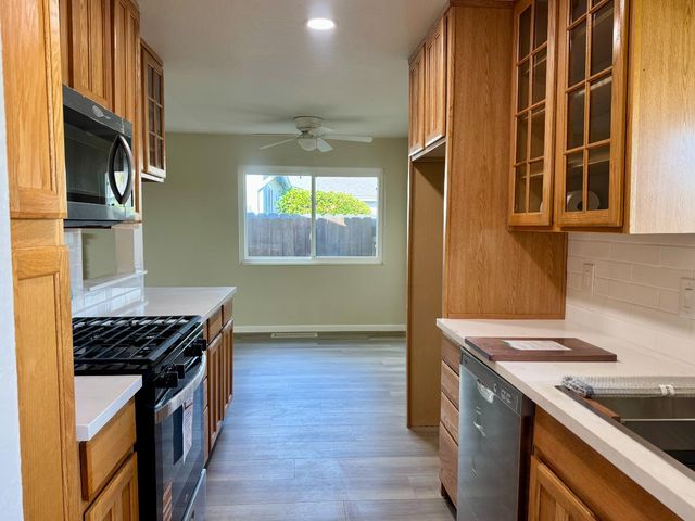 1290 Fairview Dr, Angels Camp, CA 95222