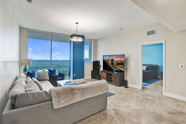 7901 Hispanola Ave 2010, North Bay Village, FL 33141