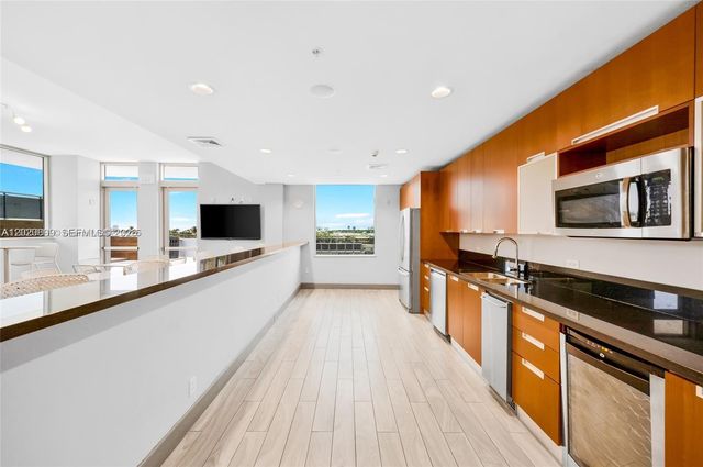 7901 Hispanola Ave 2010, North Bay Village, FL 33141